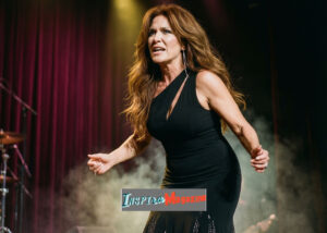 wynonna judd performance reactions